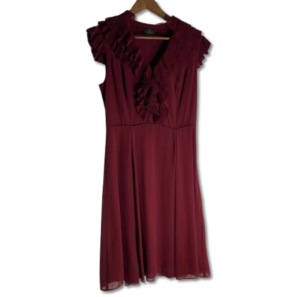 Adrianna Papell Burgundy Ruffle‎ Dress